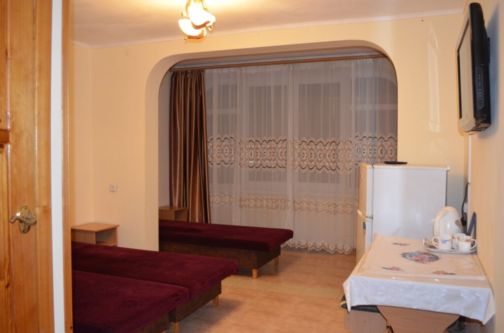 Гостиница Гостевой дом Семейный остров, Севастополь, фото