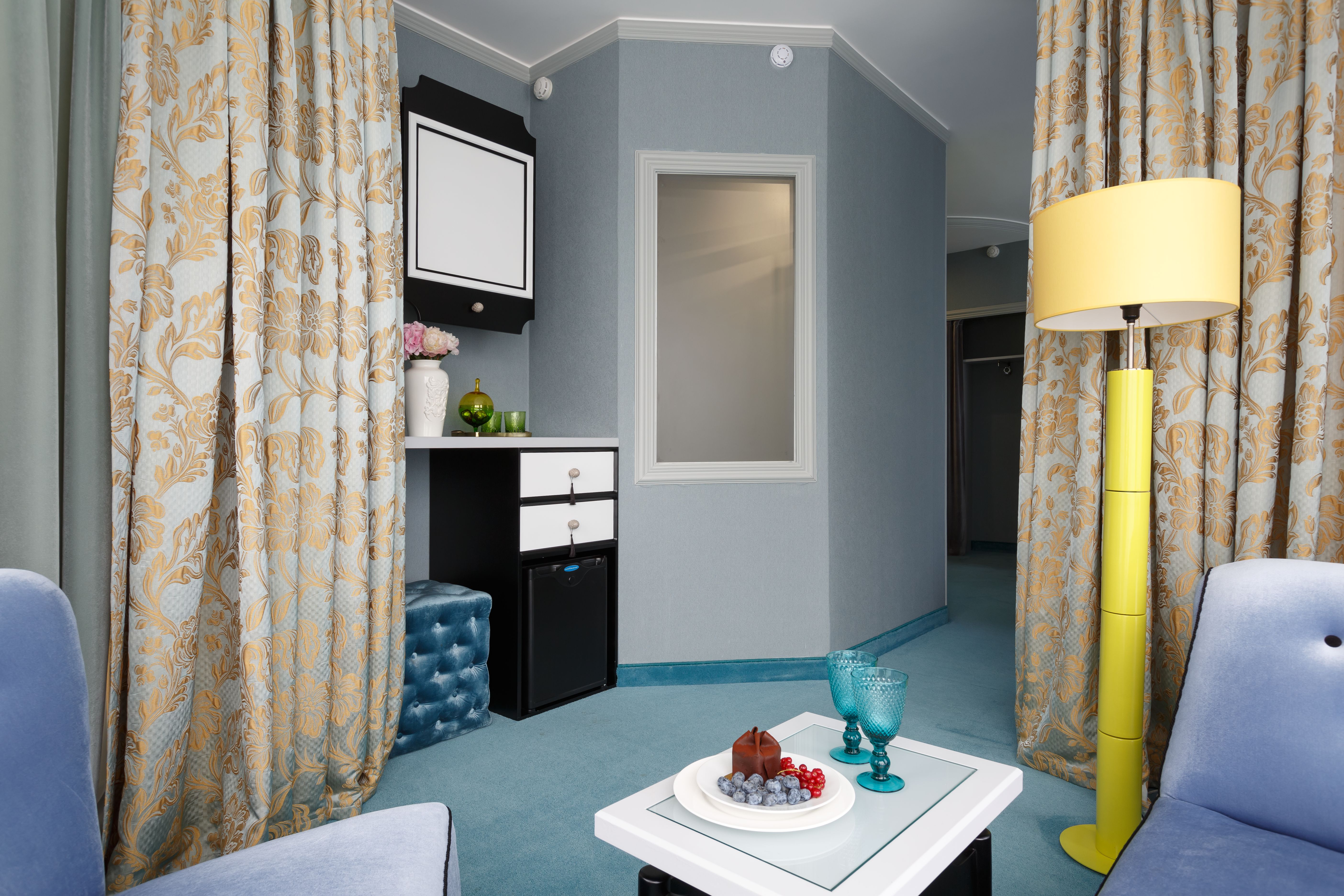 Фото Статский Советник на Загородном