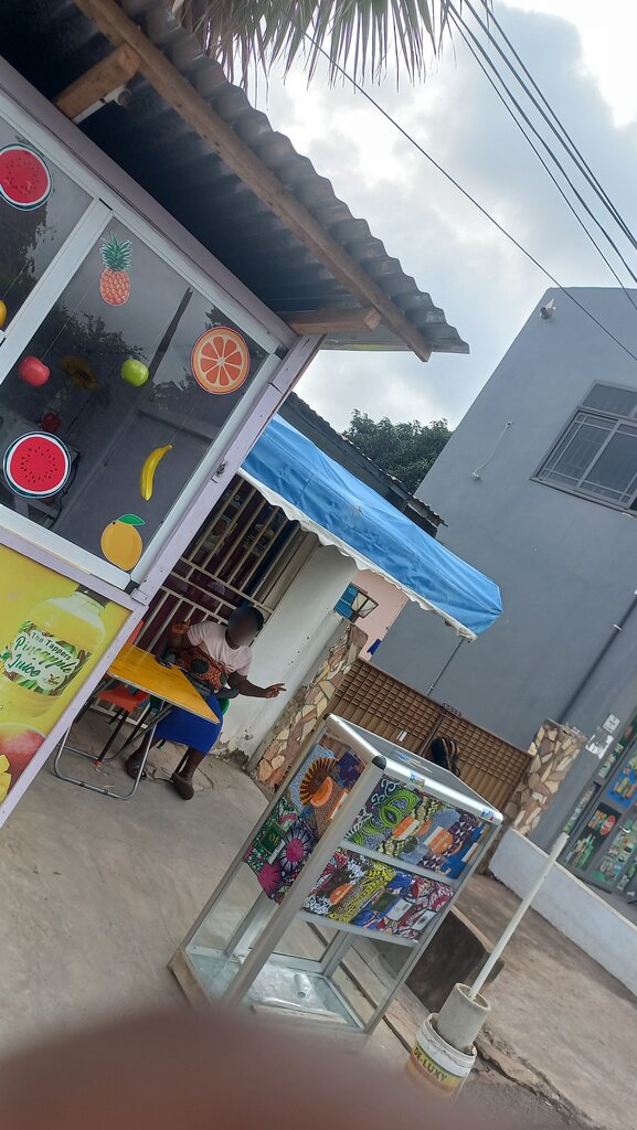 Soft drinks bar Tappers bar, Accra, photo