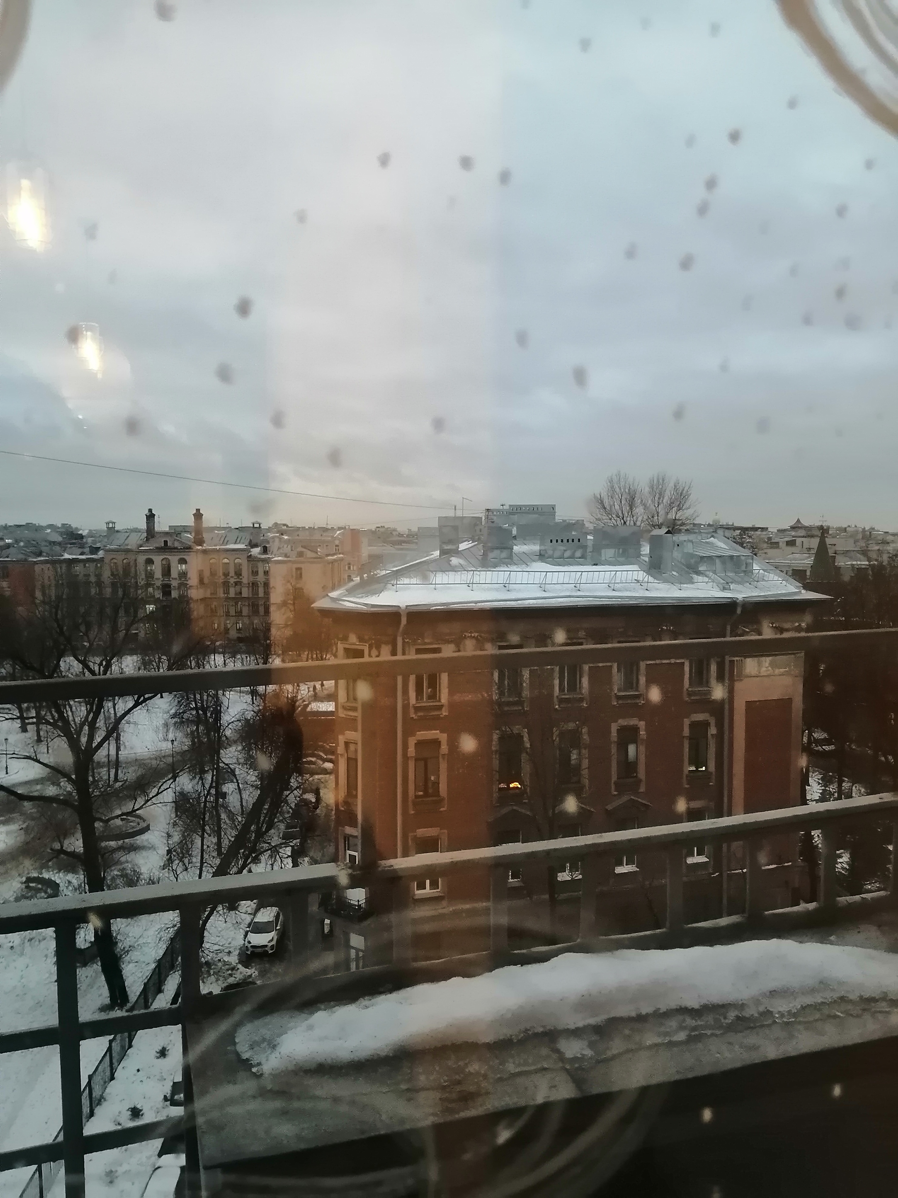 Фото Демократ