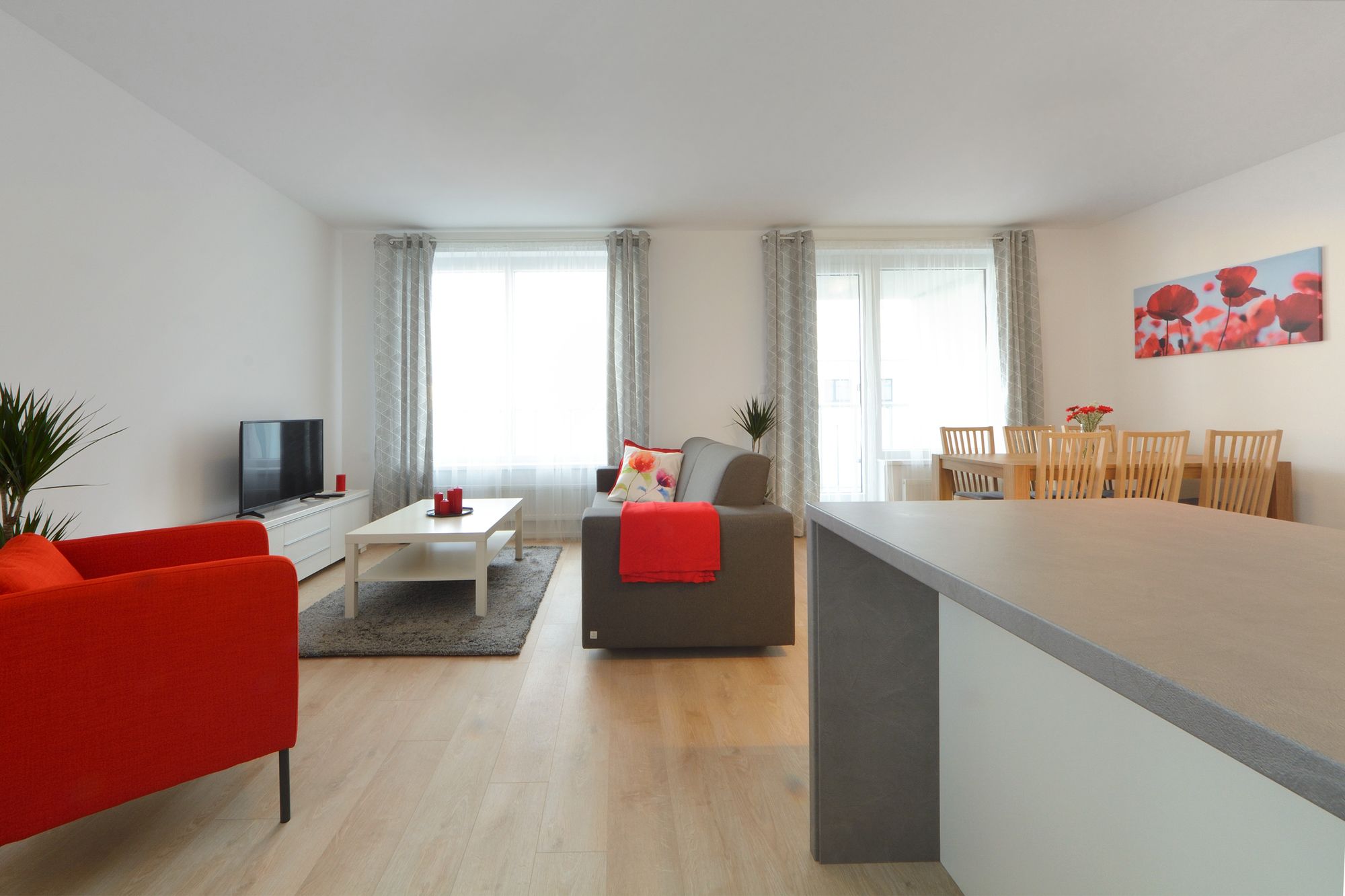 Фото CityWest Apartments