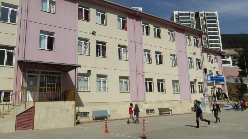School Serhan Calik Middle School, Kahramanmaras, photo