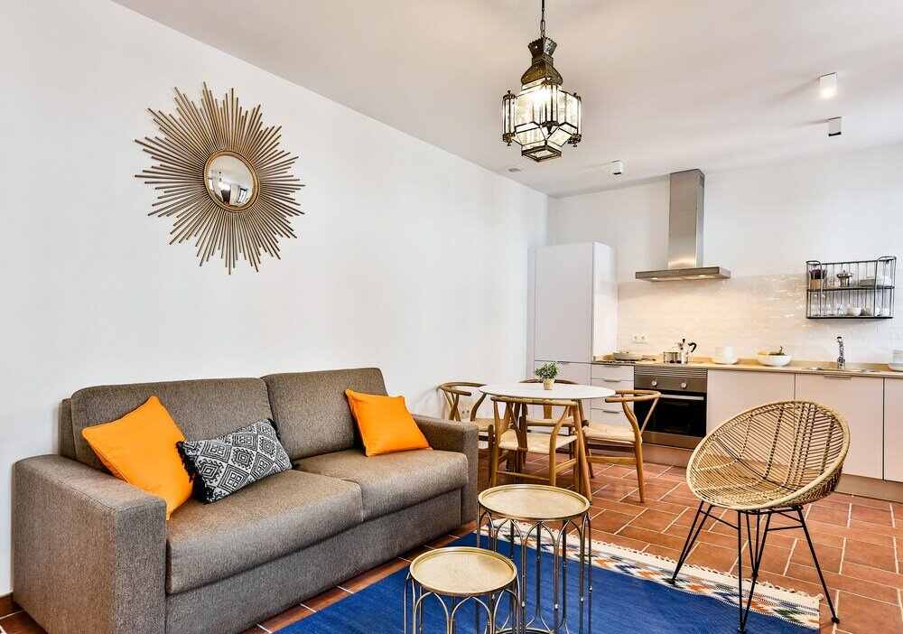 Фото Apartamentos Puerta Sevilla De Cordoba