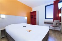 Фото Premiere Classe Bordeaux Ouest - Merignac Aeroport