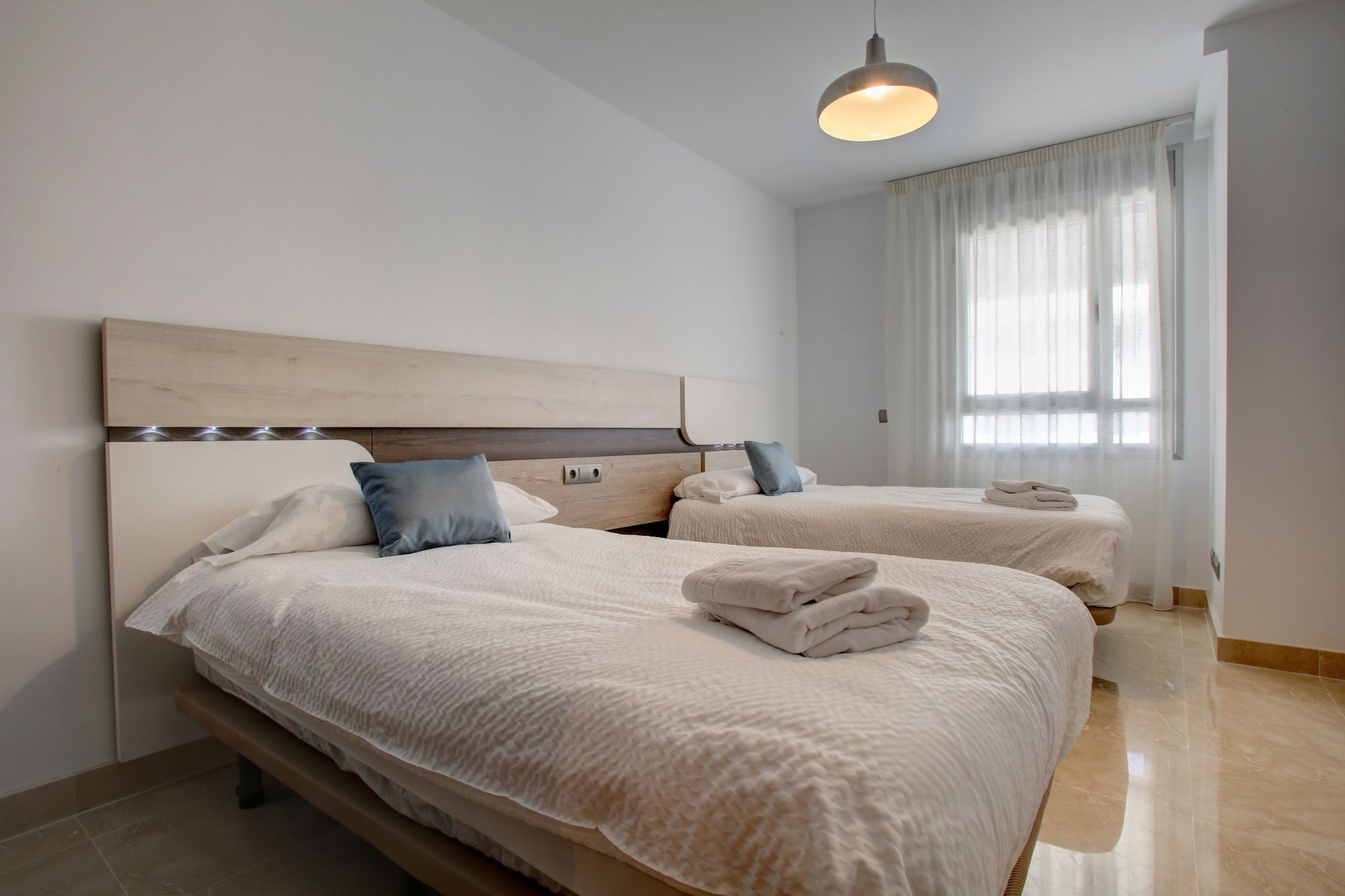 Фото Aqua Apartments Vento, Marbella