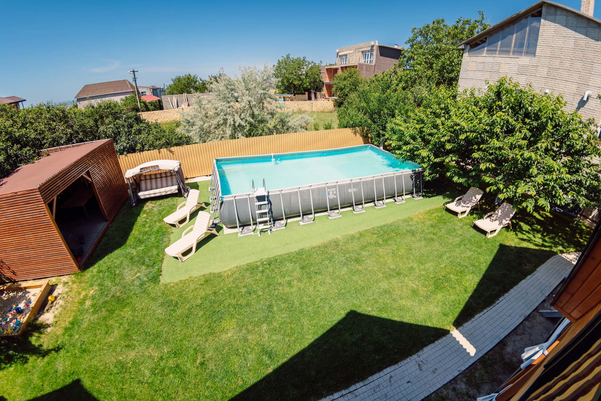 Фото отеля 2