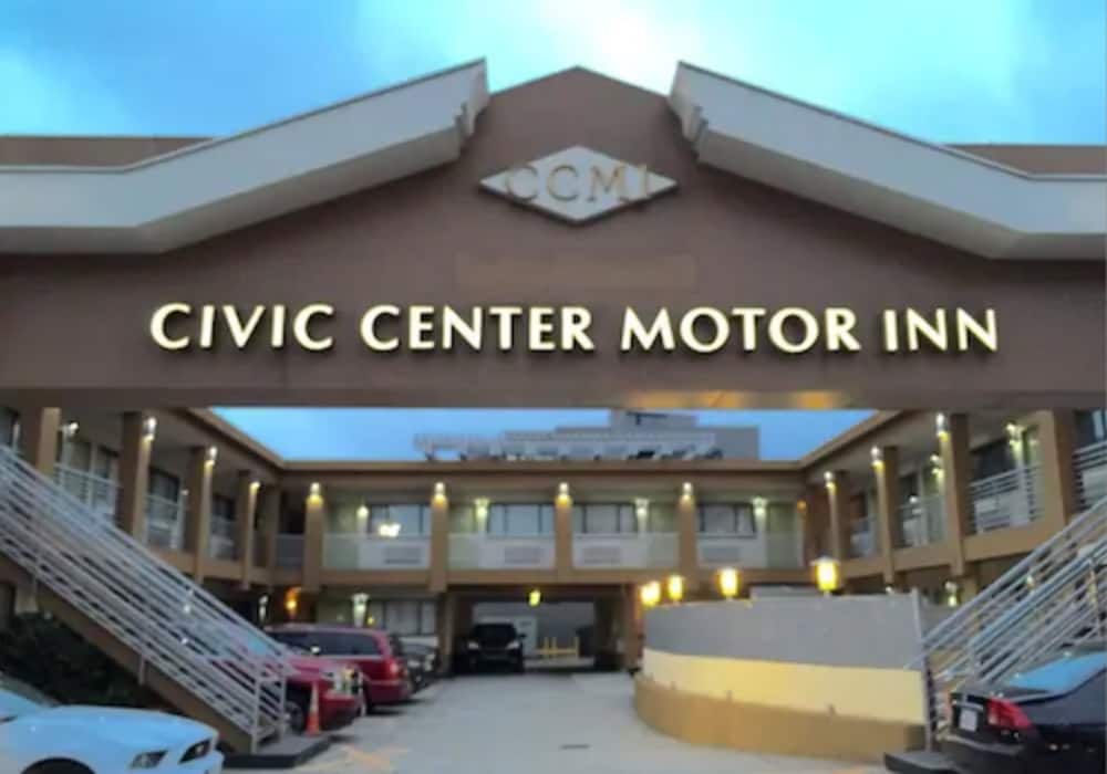 Фото Civic Center Motor Inn