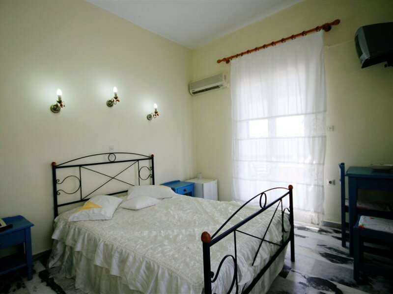 Фото Agia Anna Hotel