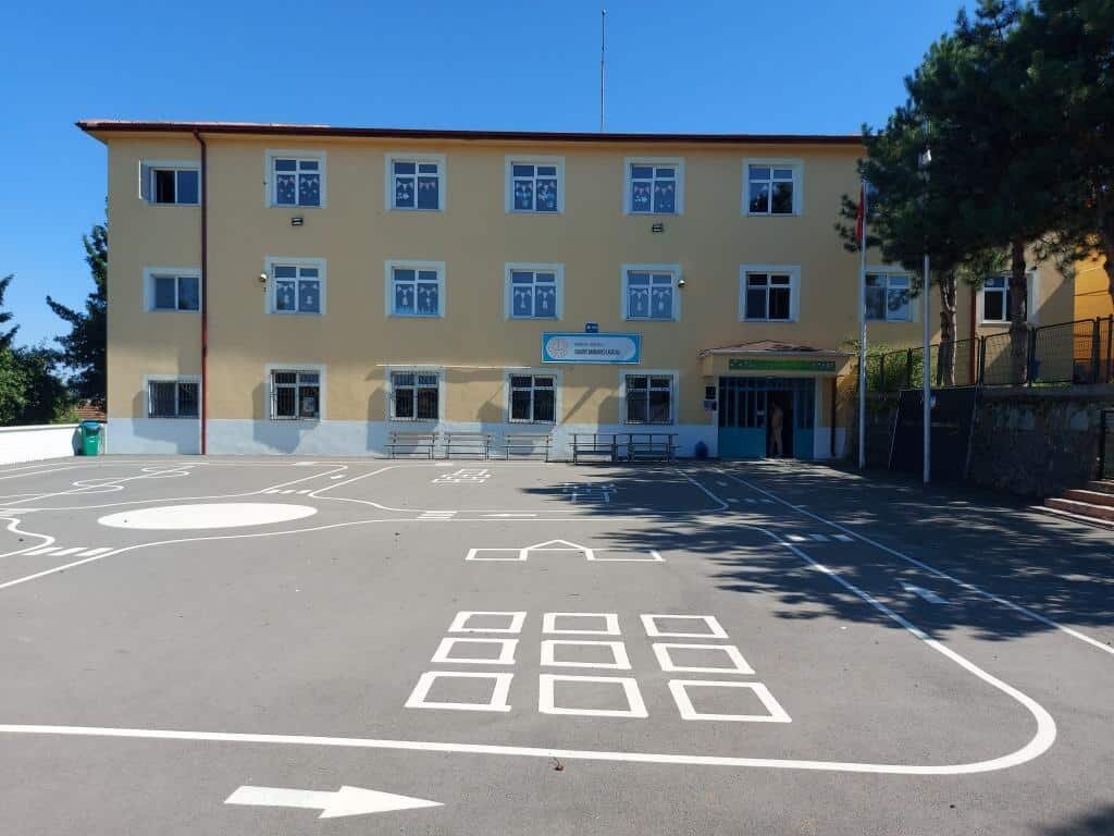 Primary school Suadiye Barbaros Primary School, Kartepe, photo