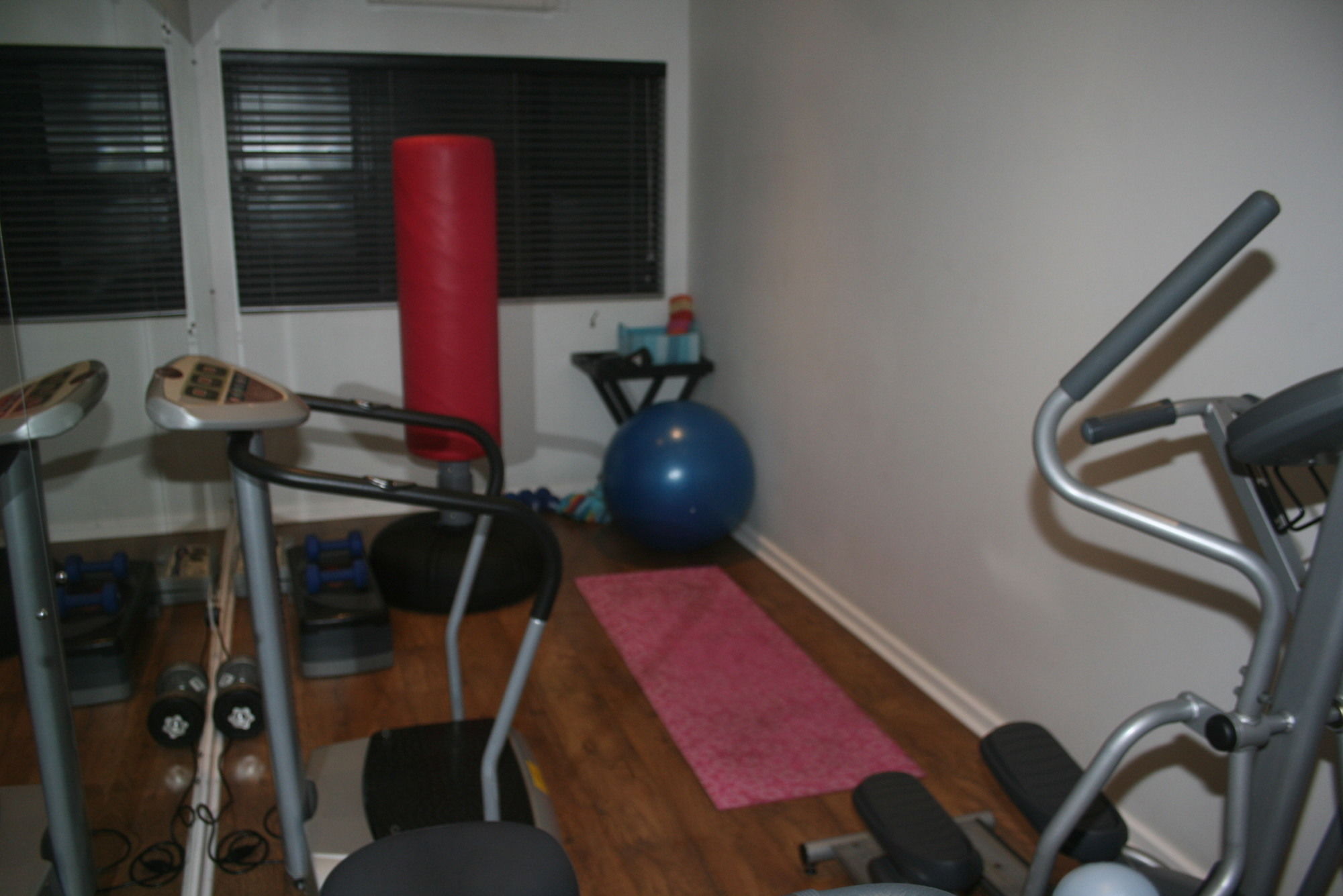 Фото Ahoy Boutique Hotel