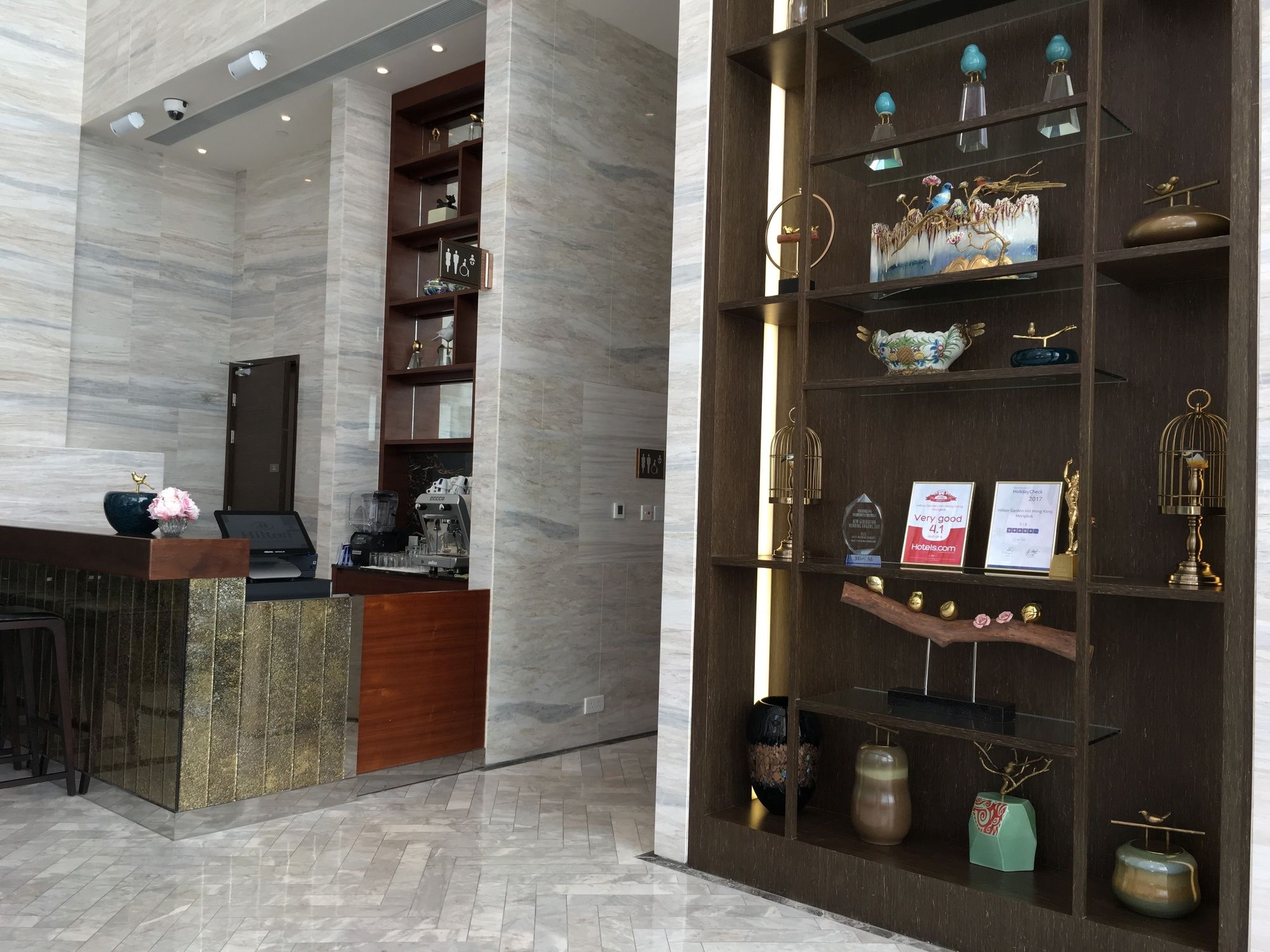 Фото Hilton Garden Inn Hong Kong Mongkok