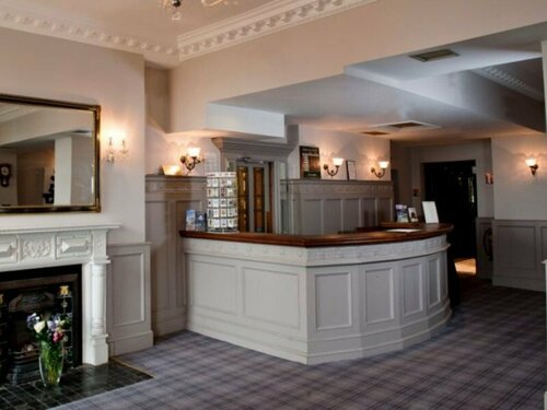 Гостиница The Haddington Hotel