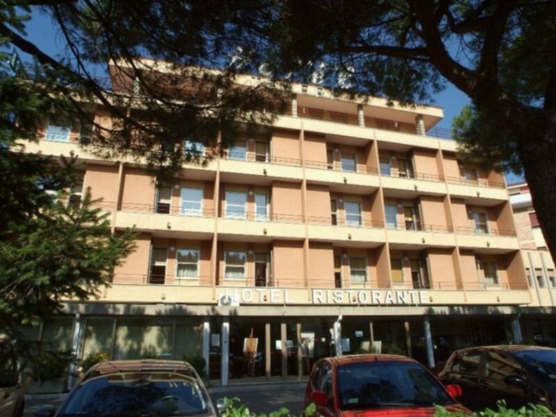 Фото Hotel Tevere