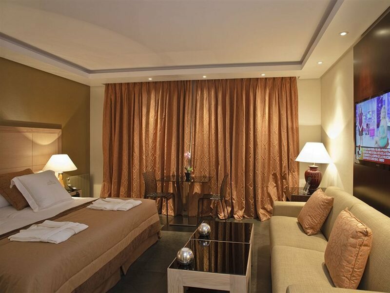 Фото Artplatinum Suites & Apartments