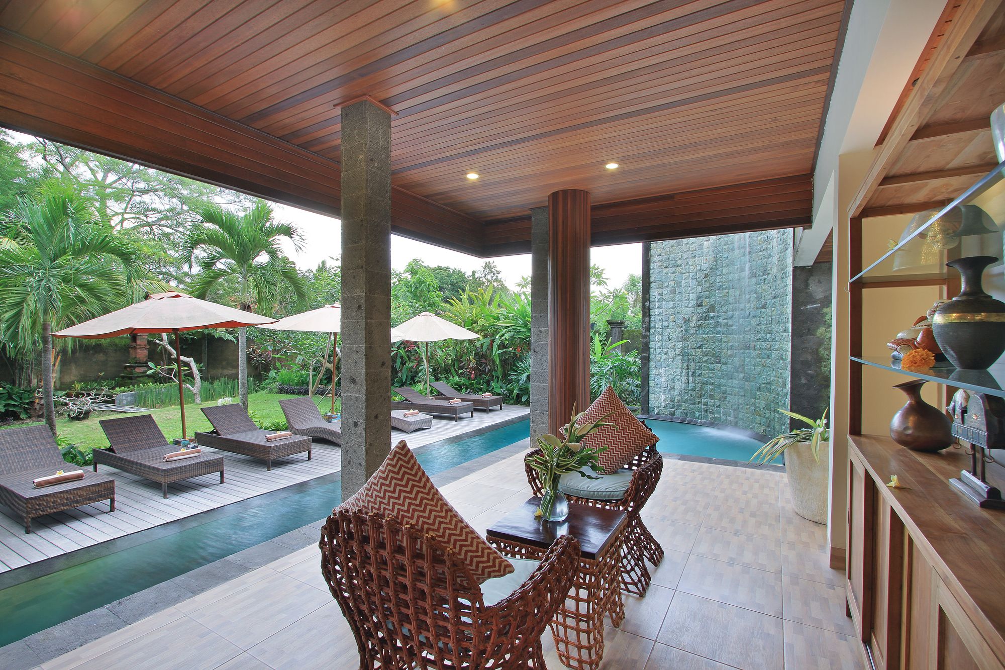 Фото Sarin Ubud Suites by Pramana Villas