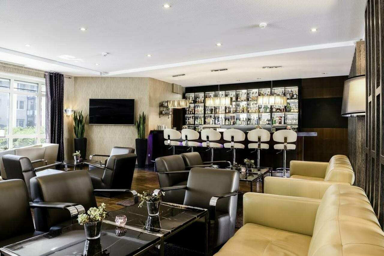 Фото Dorint Hotel Bonn