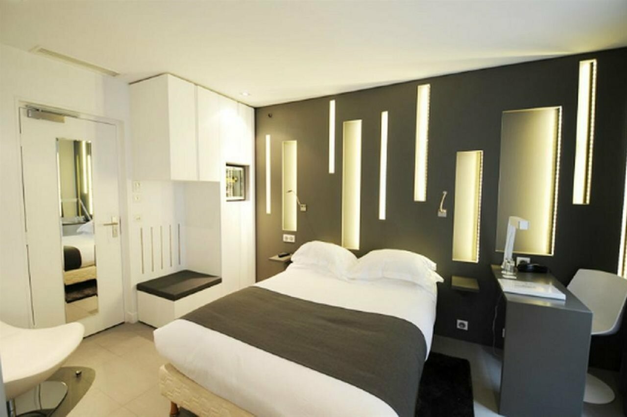 Фото Hotel Arc de Triomphe Etoile