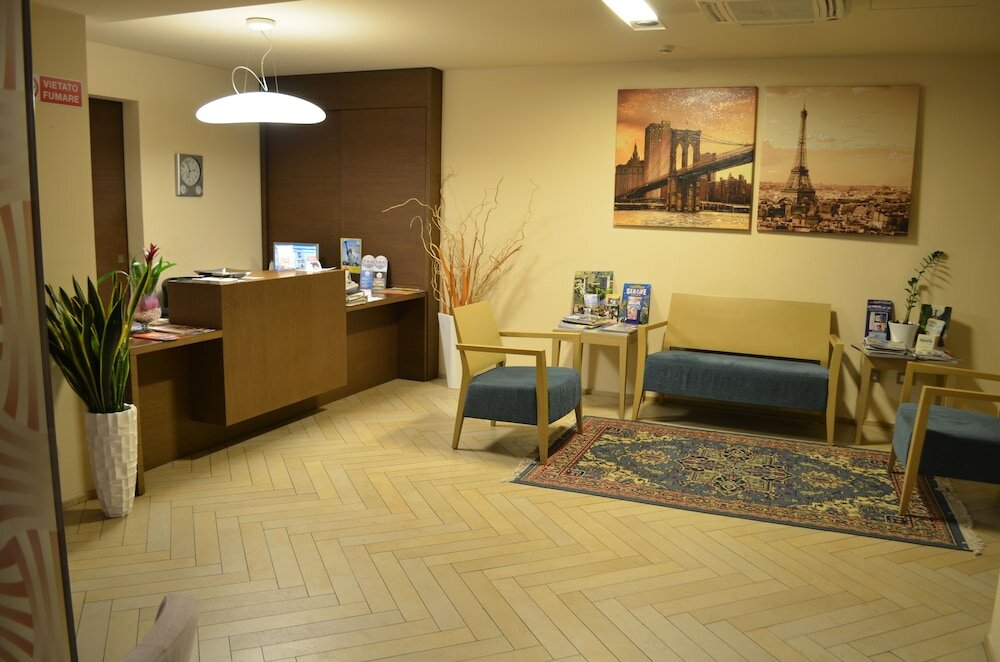 Фото Hotel Tripoli