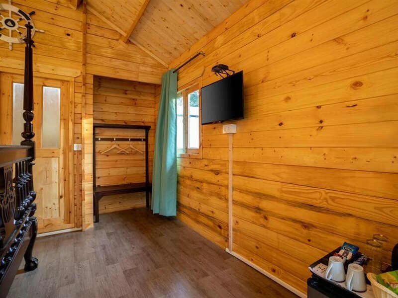 Фото Montego Bay Beach Village