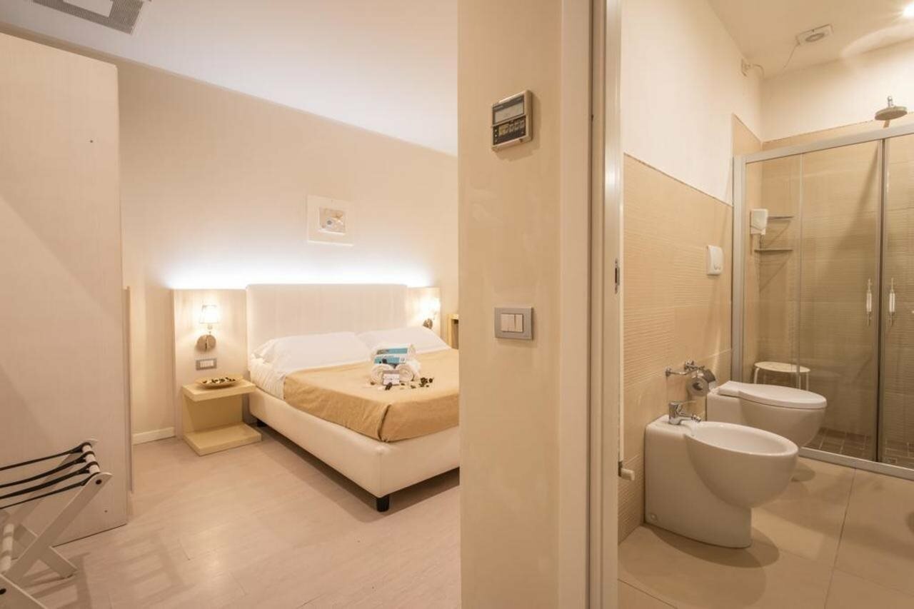 Фото Ferretti Beach Hotel
