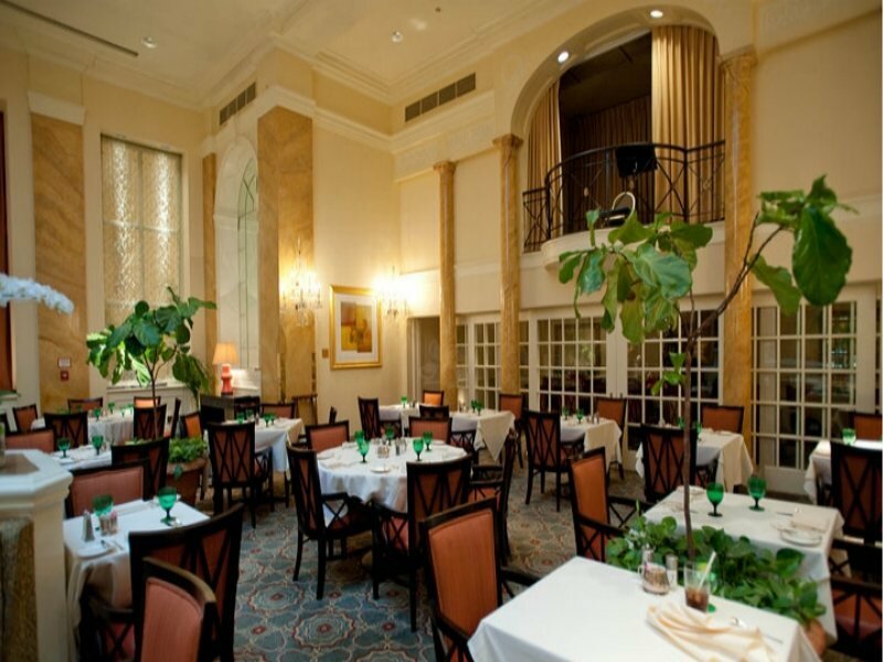 Фото The Mayflower Hotel, Autograph Collection