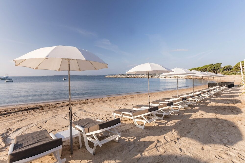 Фото Pierre & Vacances Résidence Les Platanes