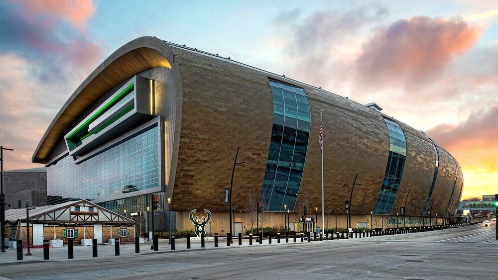 Фото The Brewhouse Inn & Suites