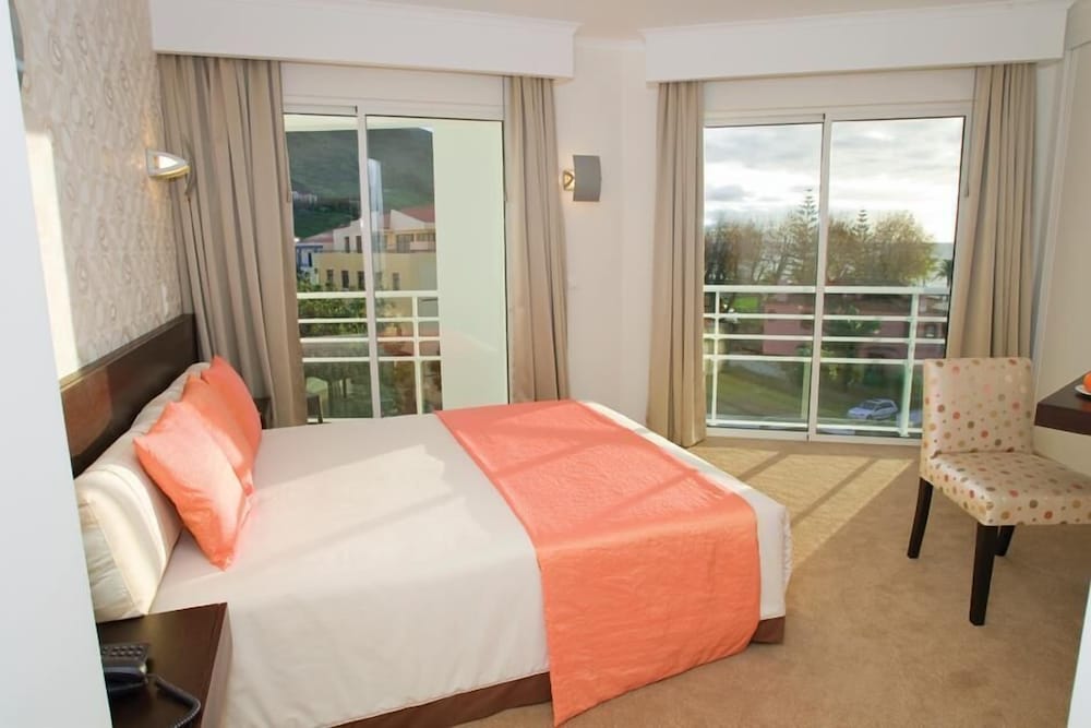 Фото Hotel White Waters