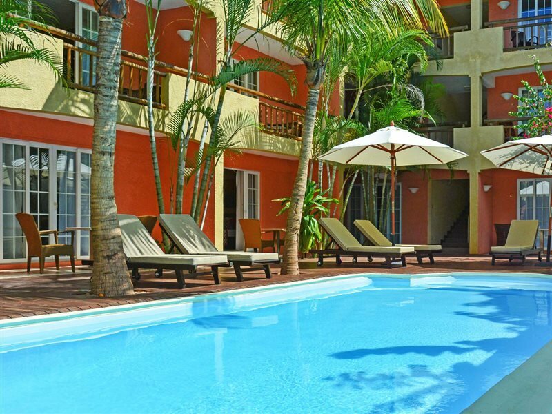 Фото отеля 1