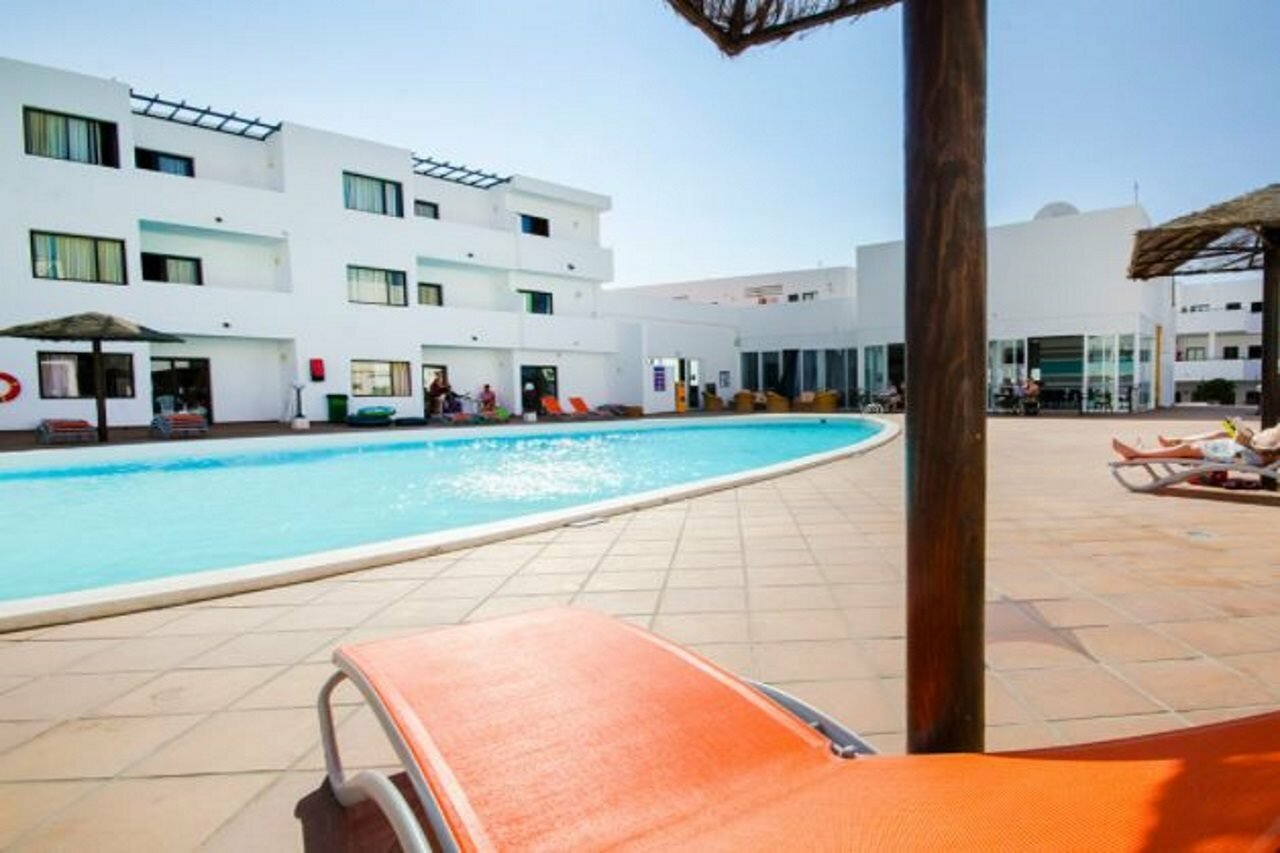 Фото Apartamentos Lanzarote Paradise