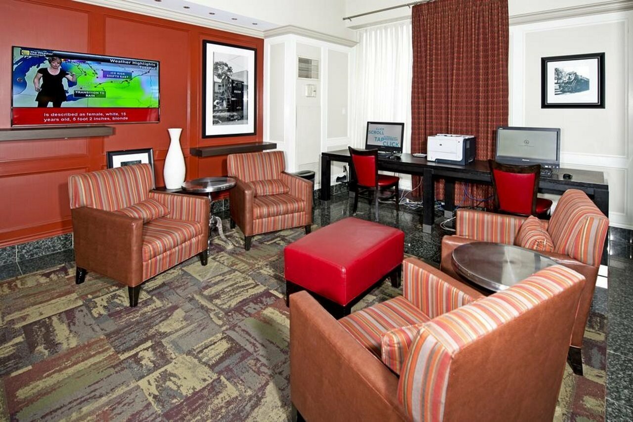 Фото Hampton Inn by Hilton Ottawa