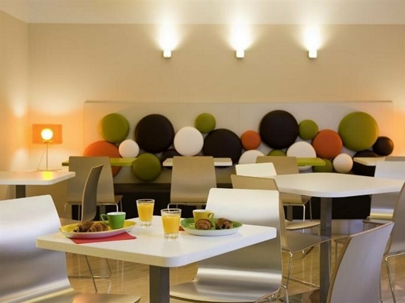 Фото ibis Styles Paris Gare de l'Est Chateau Landon