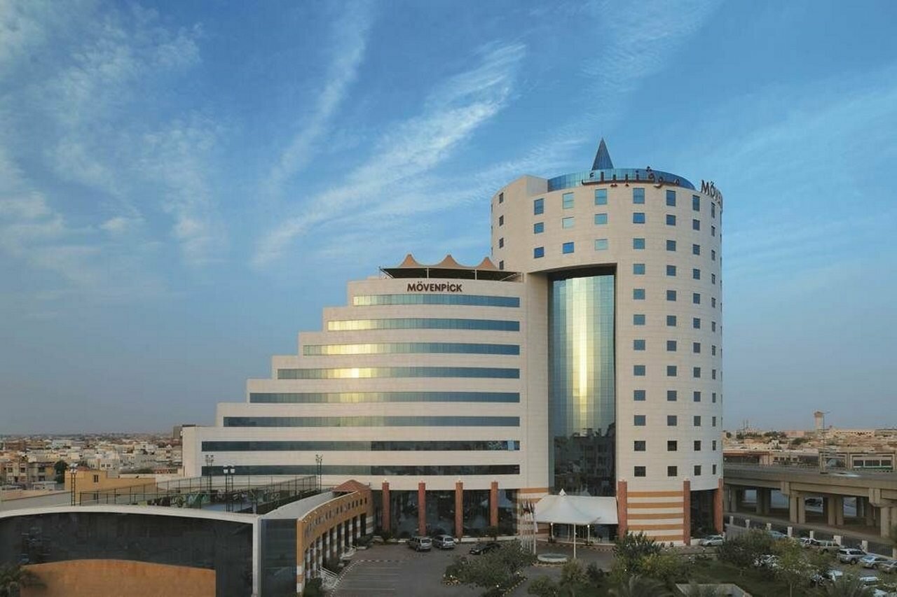Фото Movenpick Hotel Qassim