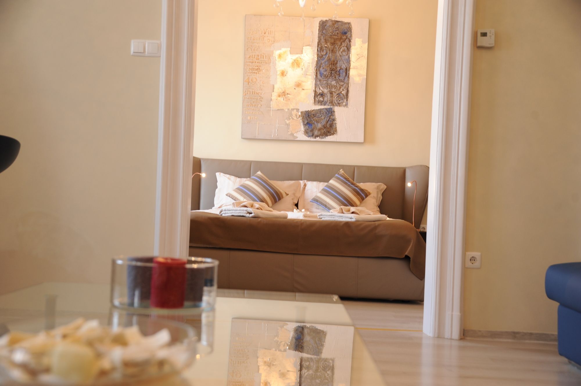 Фото Ho-Bi Oktogon Room & Apartment