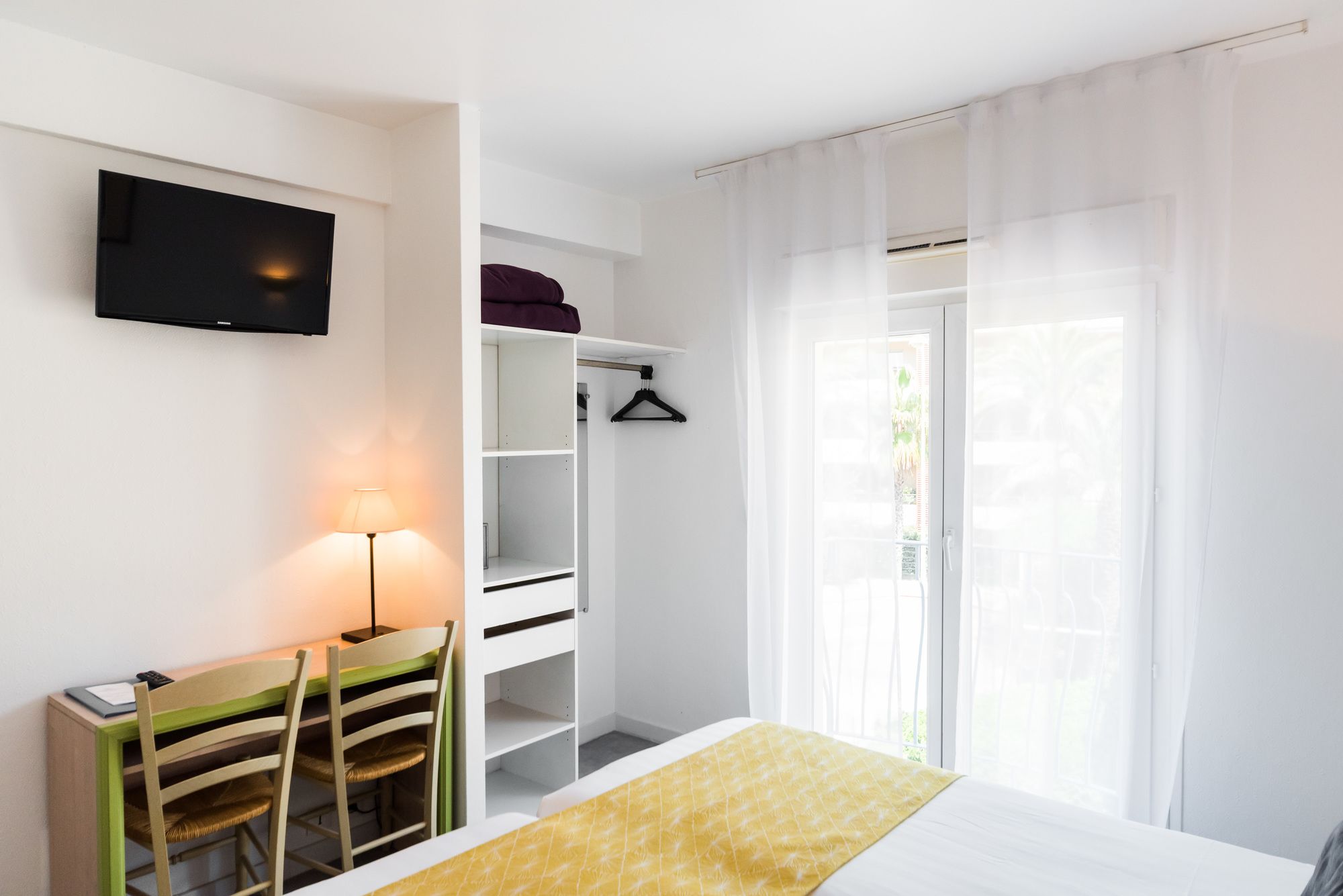 Фото Hotel Provencal