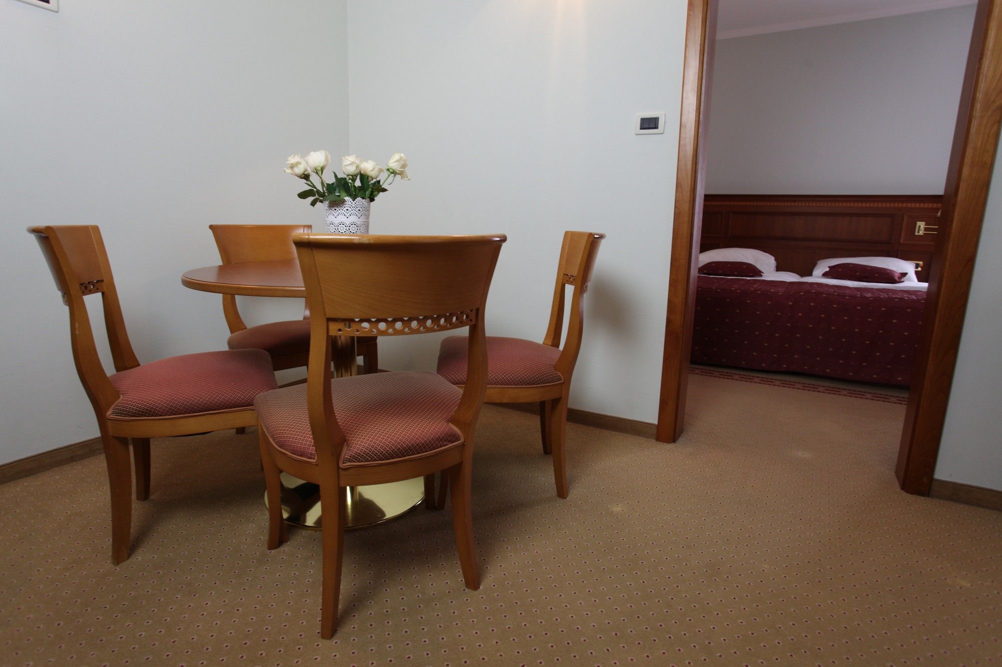 Фото Hotel Korana Srakovcic