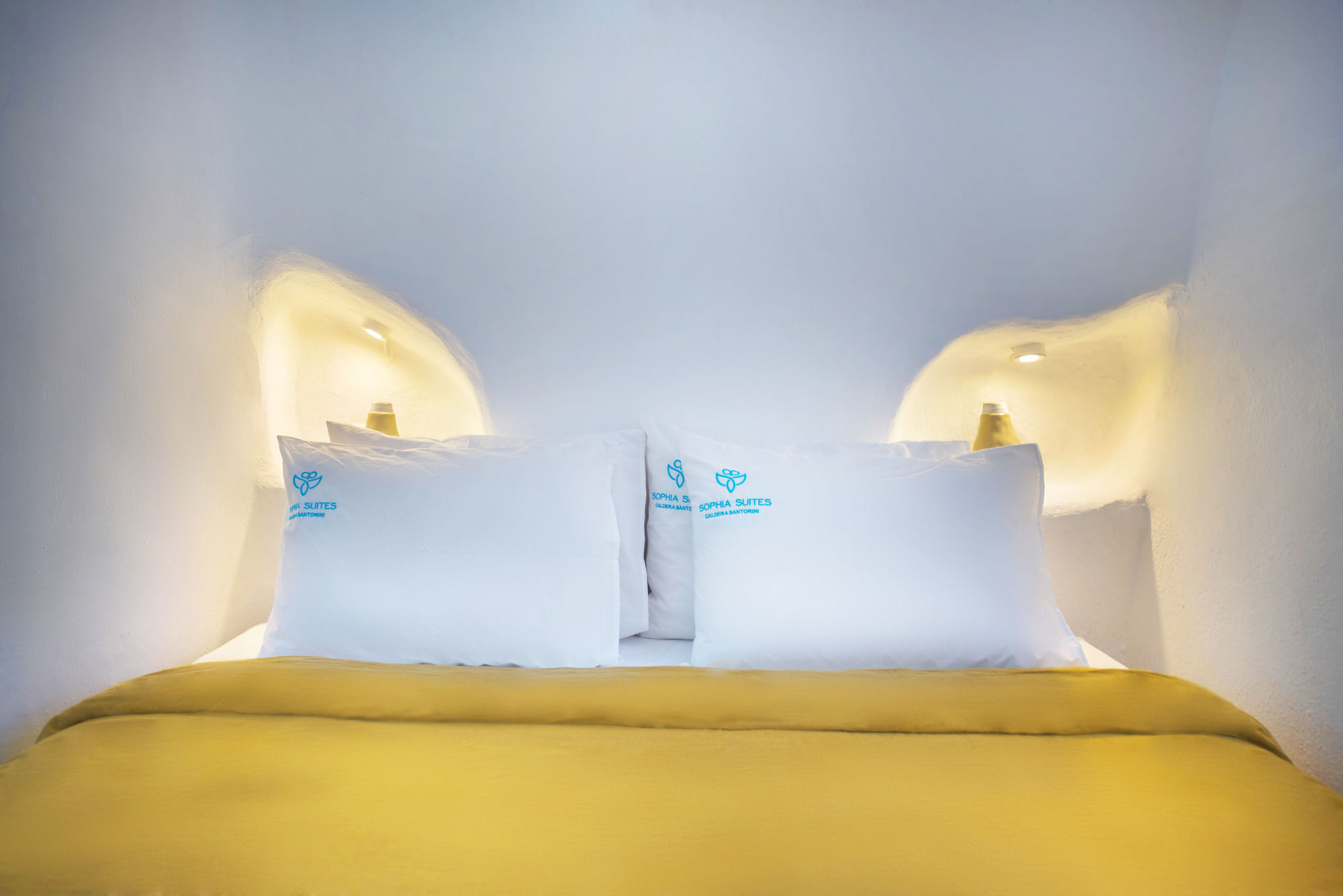 Фото Sophia Luxury Suites