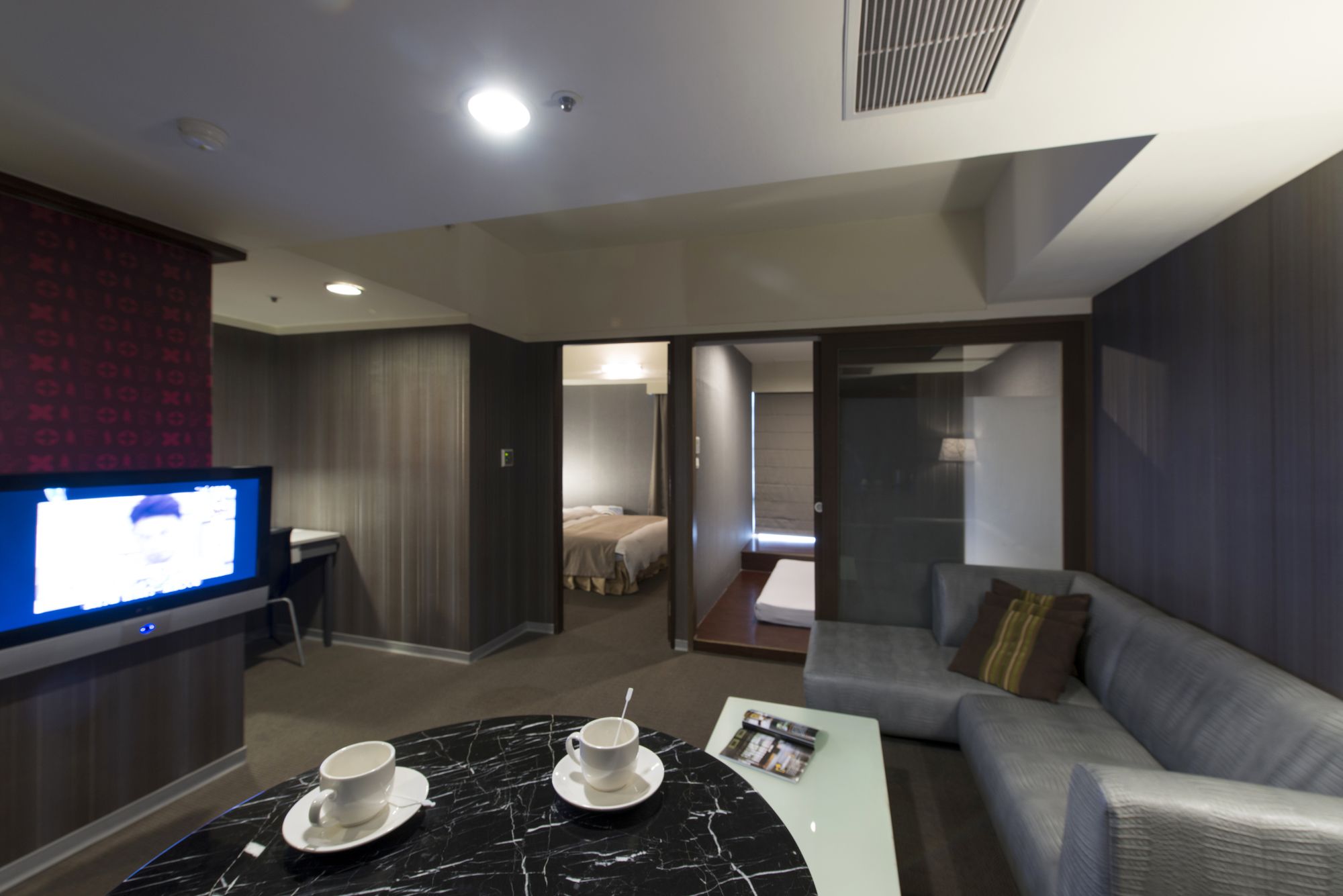Фото The Galerie Hotel