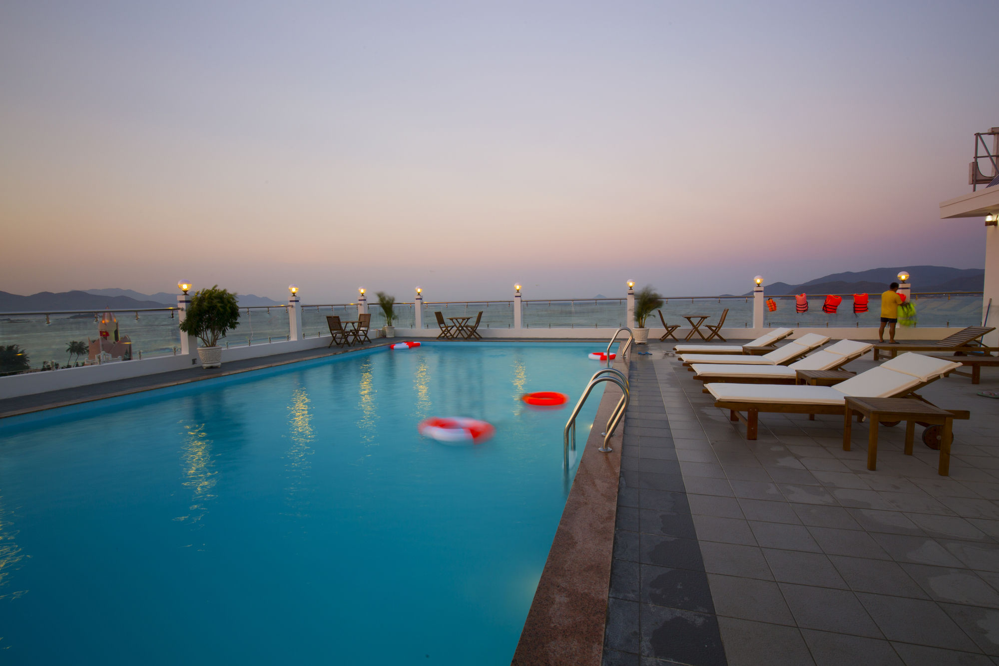 Фото Happy Light Central Nha Trang