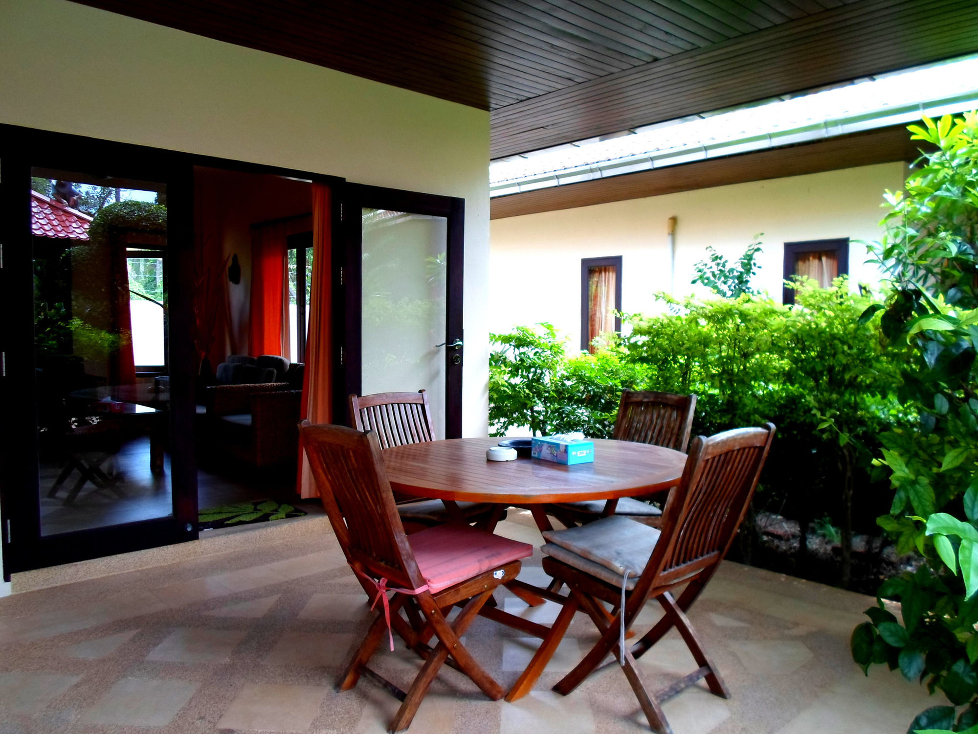 Фото Baan Tropicana