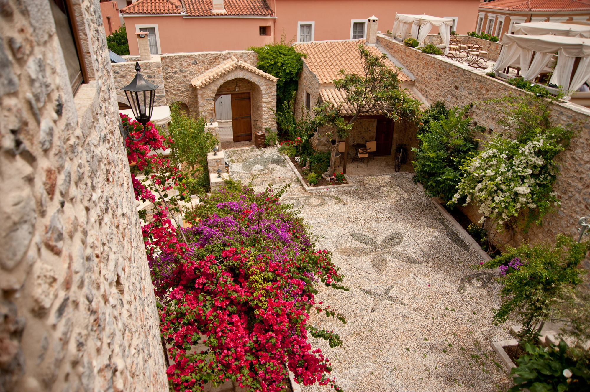 Фото Hatzipanayiotis