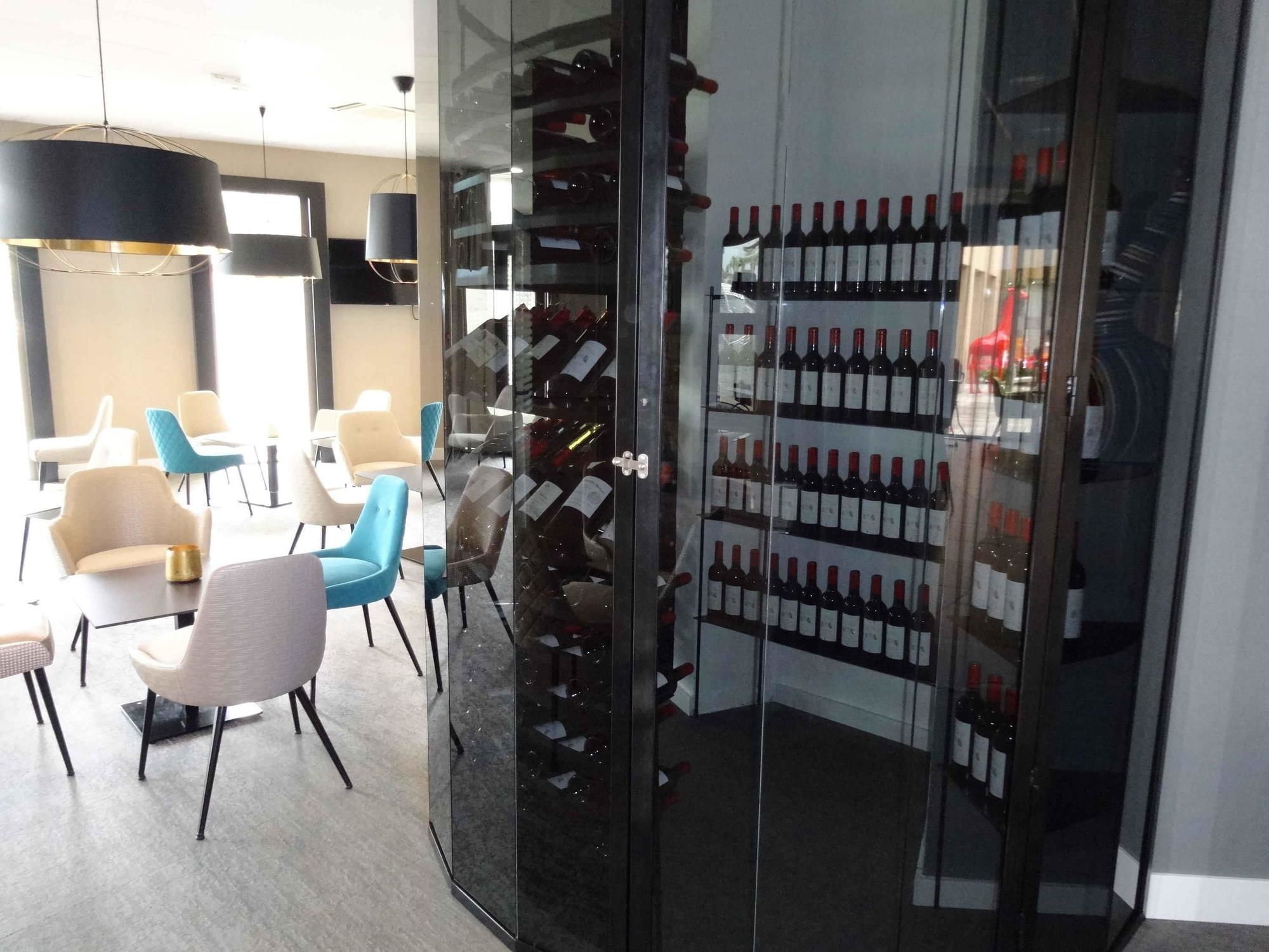 Фото Hotel Mercure Libourne Saint-Emilion