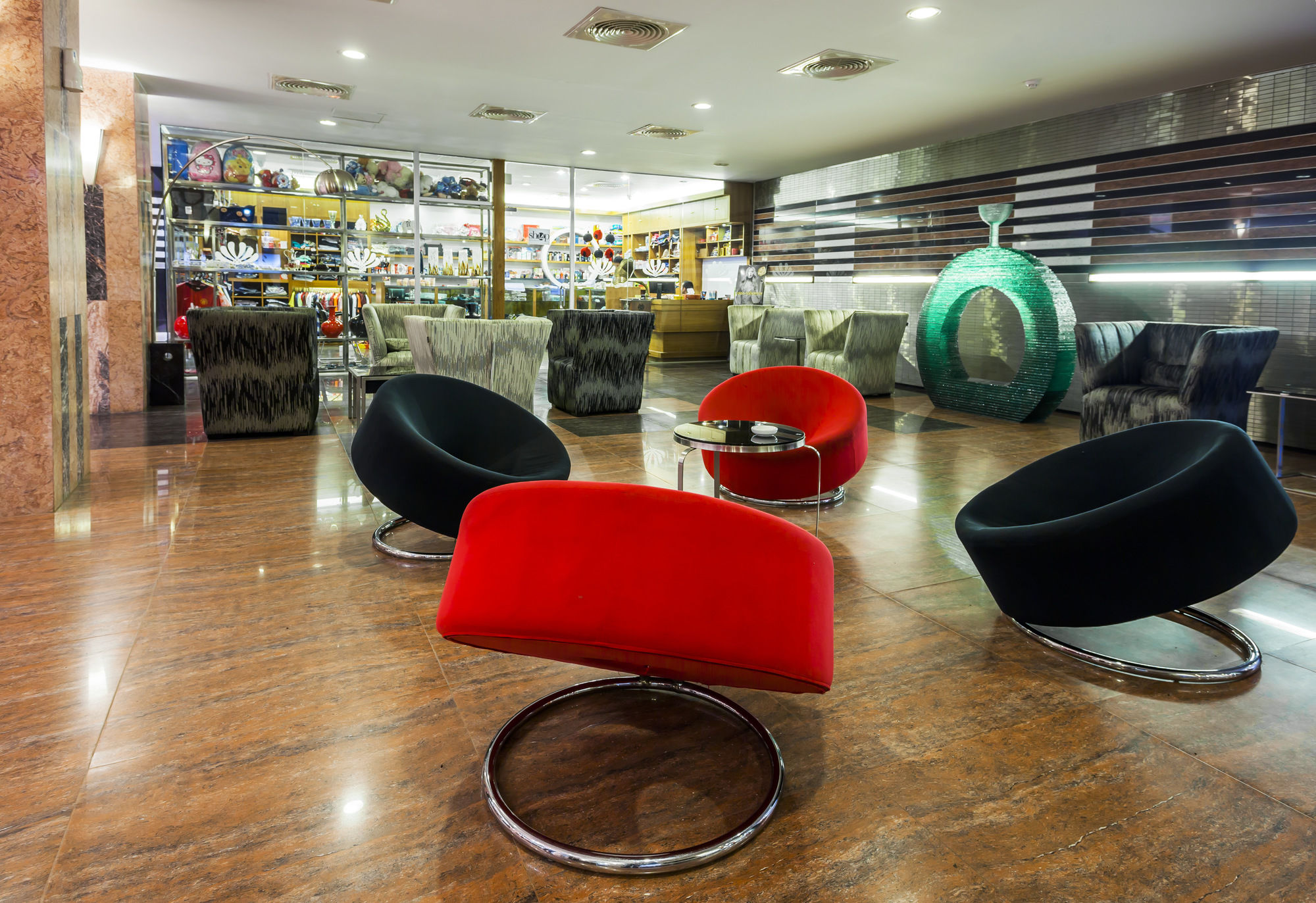 Фото Long Beach Hotel