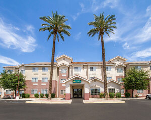 Гостиница Quality Inn Chandler I-10 в Чендлере
