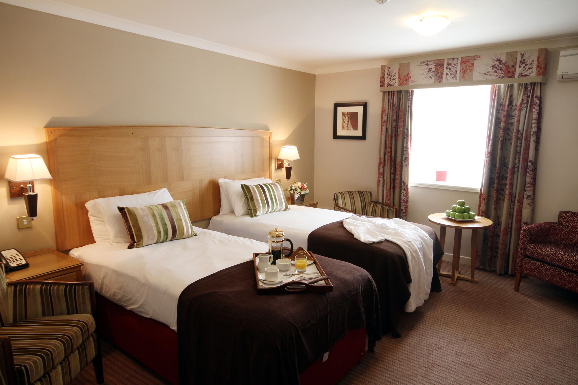 Фото Westmead Hotel