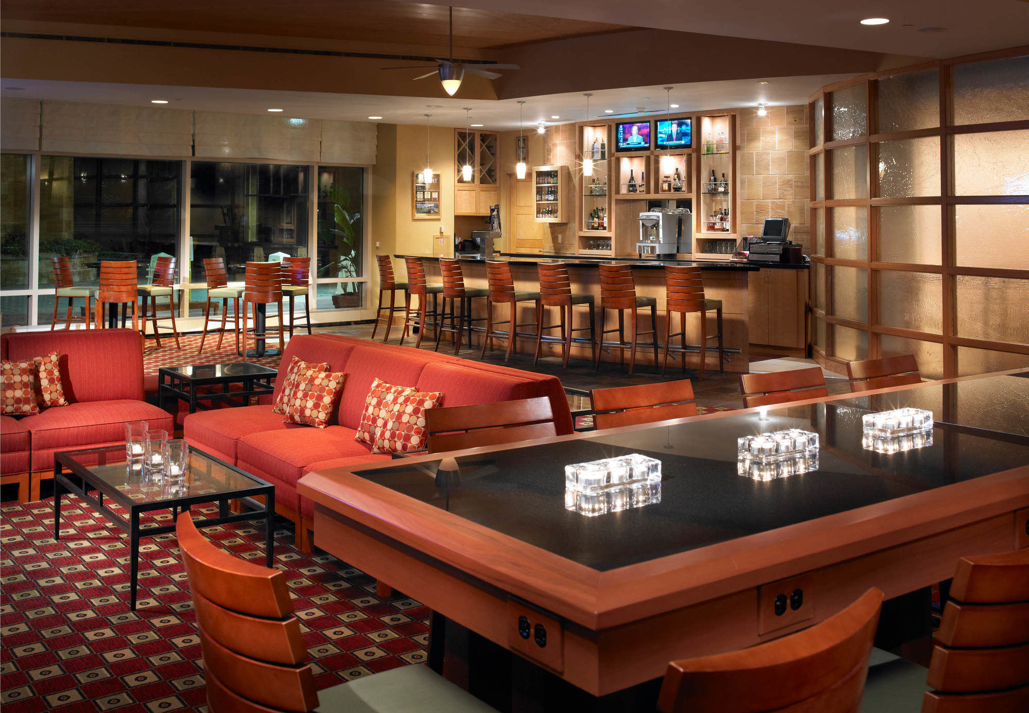 Фото Graduate Cincinnati