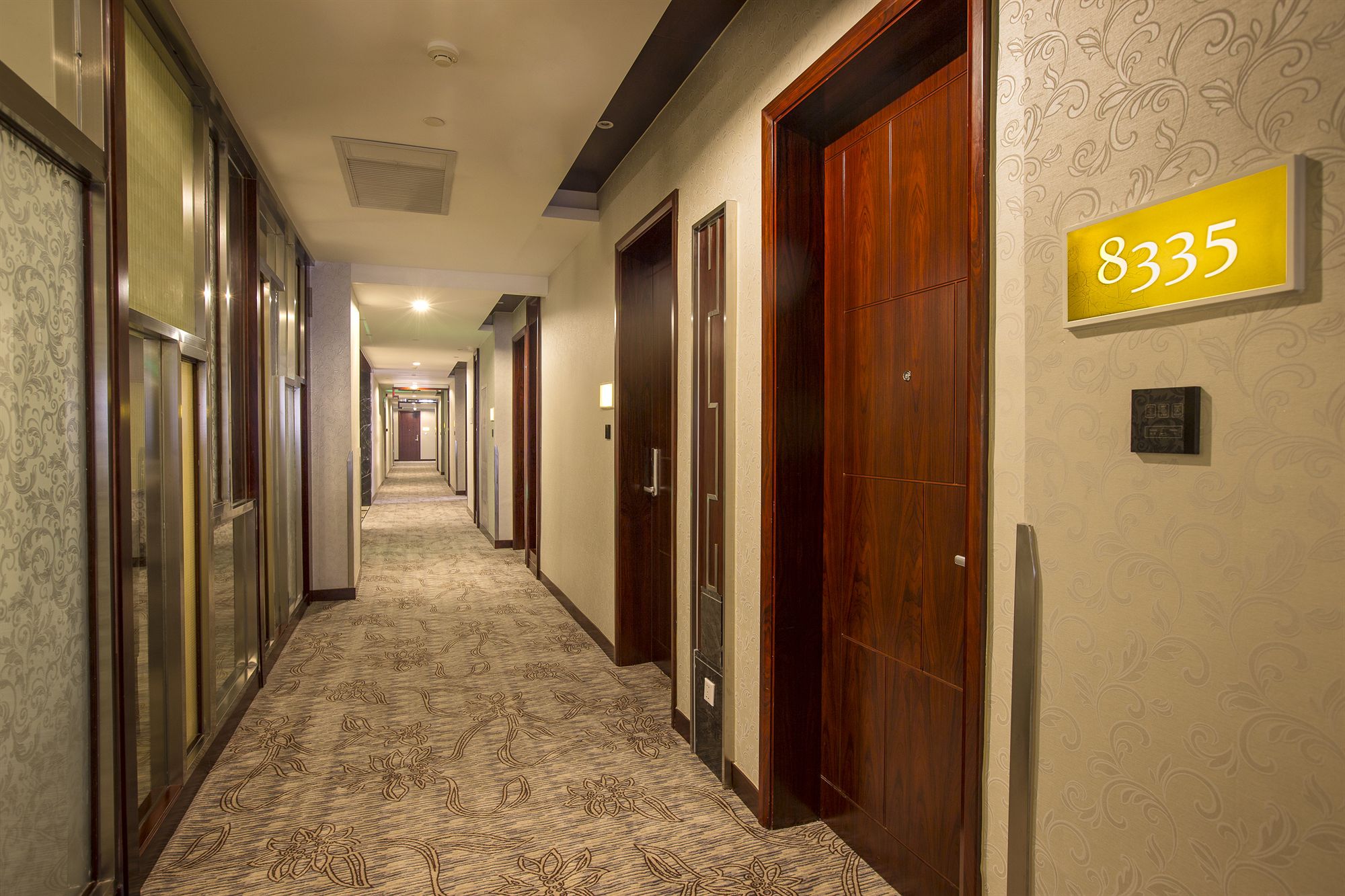 Фото Zhongshan International Hotel Hangzhou