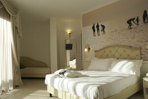 Гостиница Hotel Sovrana & Re Aqva SPA