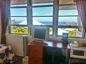 Апартаменты Hilltop Vacation Rental