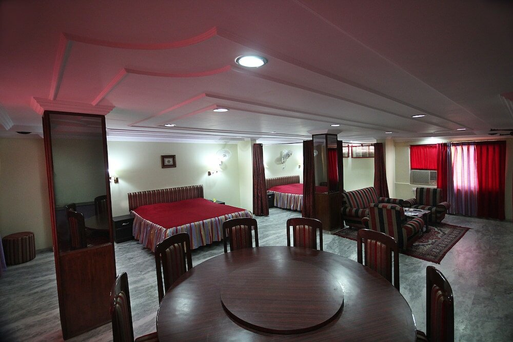 Фото Hotel Padmini Palace